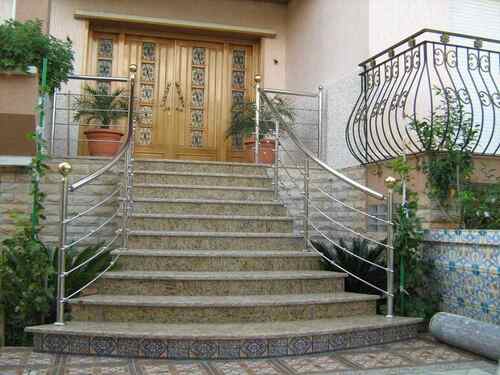 trường hợp công ty mới nhất về WinscoMetal Custom Stainless Steel Cable Railing Project for Residential Outdoor Staircase