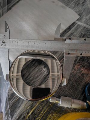 Ống vỏ đáy gạch sắt thép không gỉ tương thích với ống tròn 38 mm và 50 mm cho balustrades